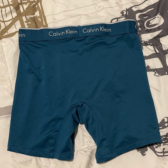 Sold - Picture 3 of 7